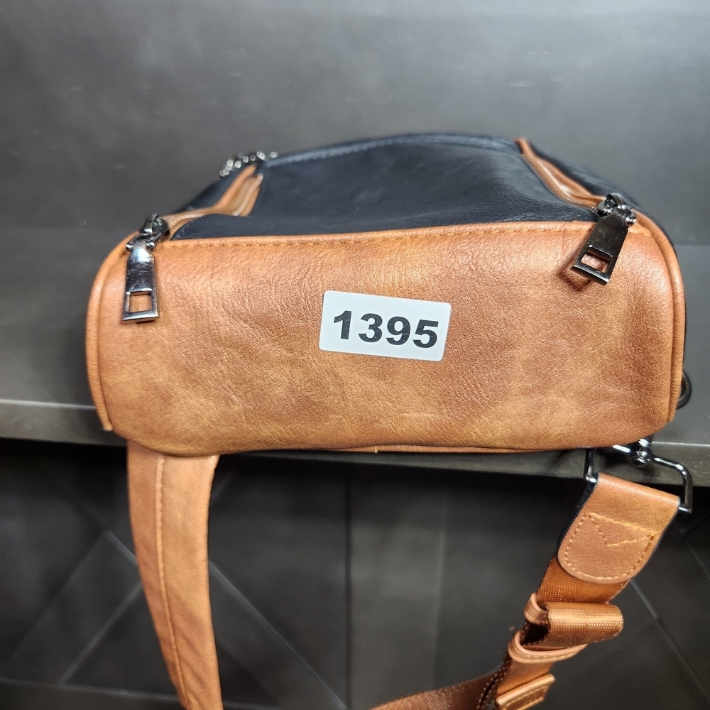 Fadeon Two-Tone Black and Tan Faux Leather Crossbody Sling Shoulder Bag - Picture 4 of 12